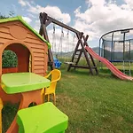 Mlynarov Dvor Dubrava