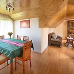 Mlynarov Dvor * Dubrava